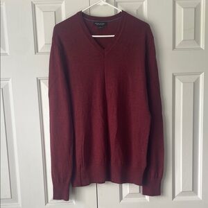 Banana Republic Men's 100% Merino Extra Fine Wool Burgundy V-Neck Sweater